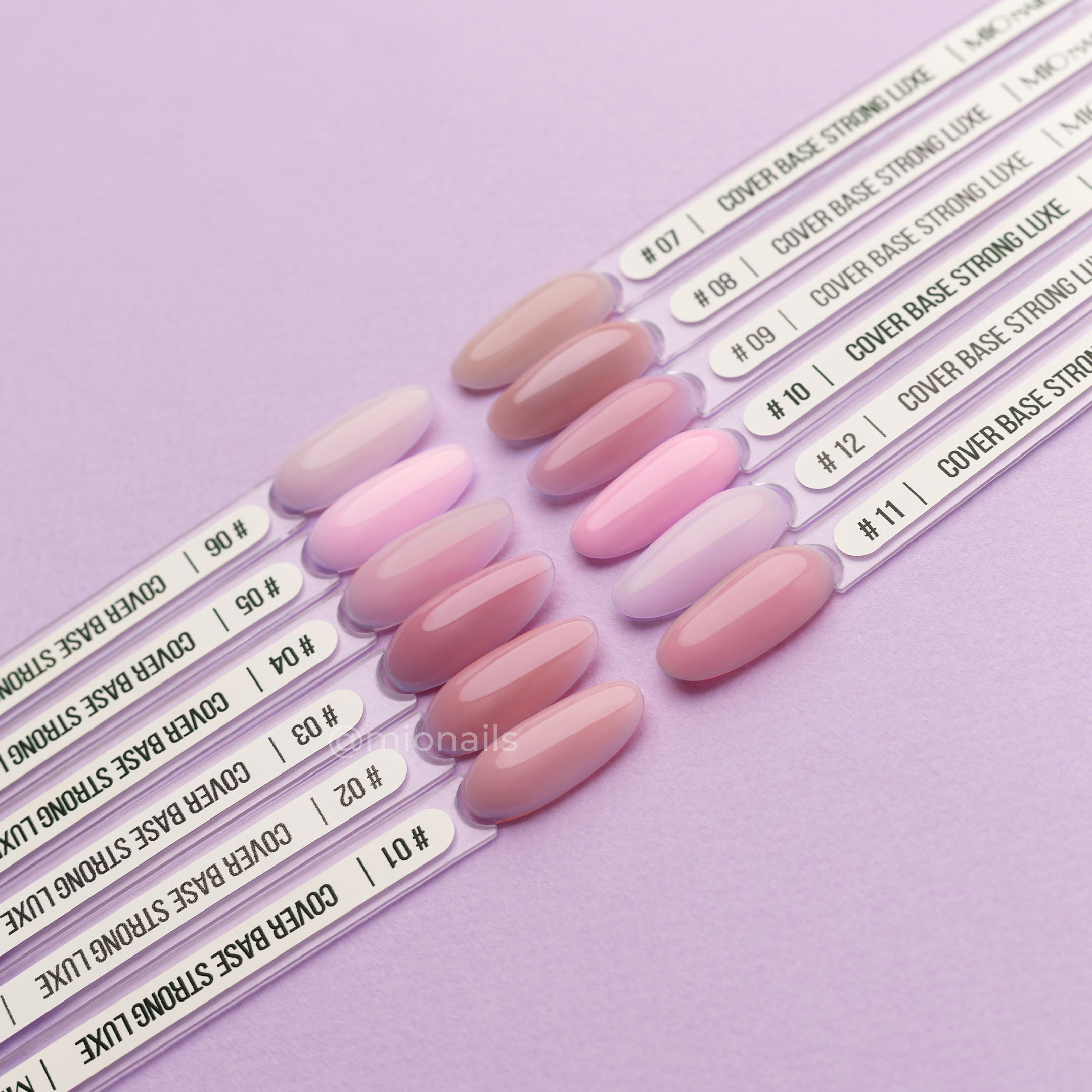 Камуфлирующая база MIO Nails LUXE # 09, 15 мл.
