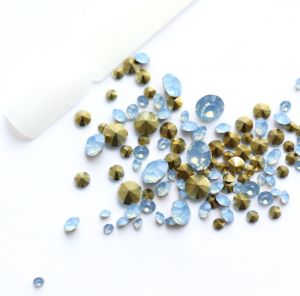 Стразы SWAROVSKI Air Blue Opal, микс размеров в пакете, Crystalland, 144шт. - NOGTISHOP